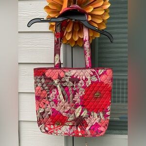 New Vera Bradley Vibrant Floral Tote Bag - Red and Pink